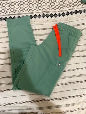 Figs Jade Green Yola Pants- XXS Regular